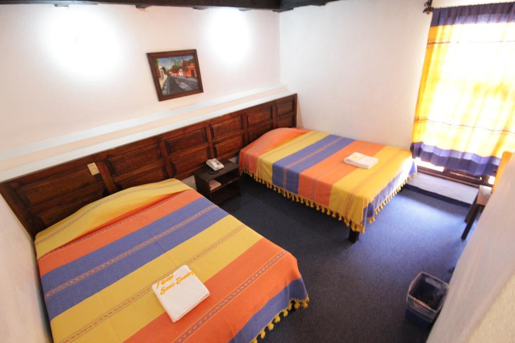 Hotel Plaza Santo Domingo San Cristóbal de Las Casas 객실 사진