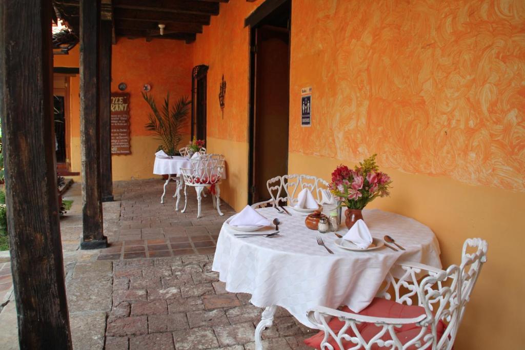Hotel Plaza Santo Domingo San Cristóbal de Las Casas 외부 사진