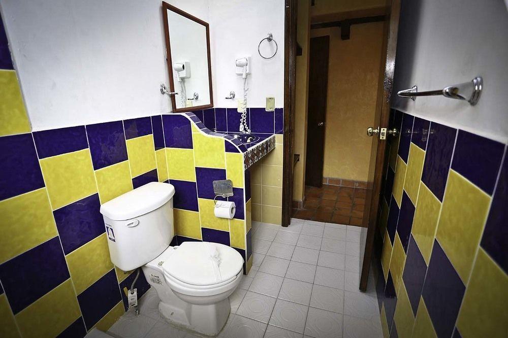 Hotel Plaza Santo Domingo San Cristóbal de Las Casas 외부 사진
