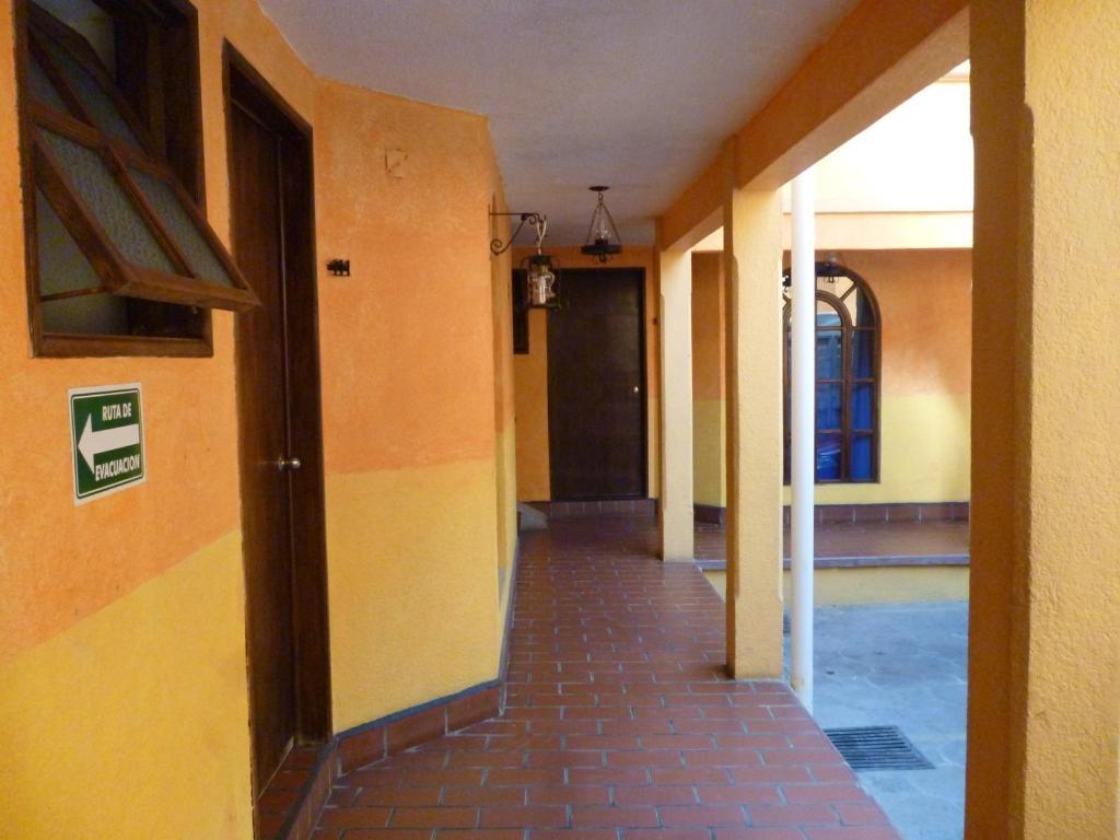 Hotel Plaza Santo Domingo San Cristóbal de Las Casas 객실 사진