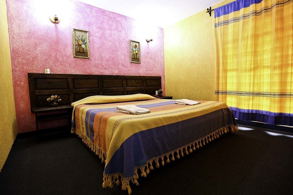 Hotel Plaza Santo Domingo San Cristóbal de Las Casas 외부 사진