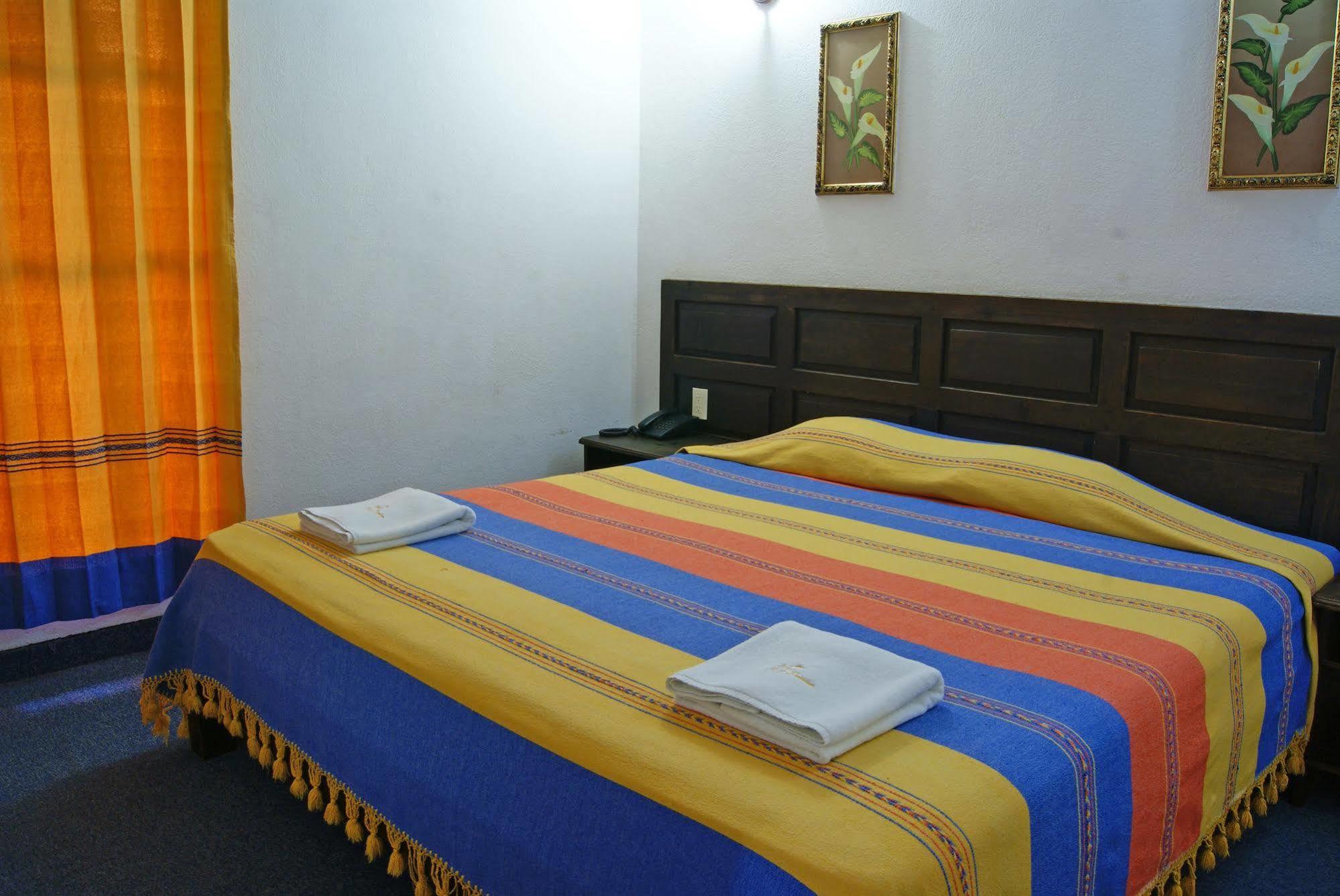 Hotel Plaza Santo Domingo San Cristóbal de Las Casas 외부 사진